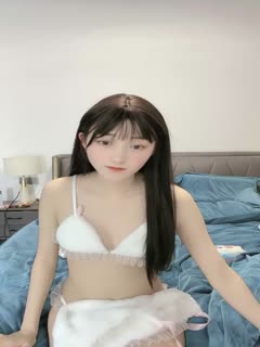 大胸美女被艹_高清无删减免费观看